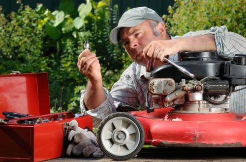 Как сделать механическую газонокосилку своими руками