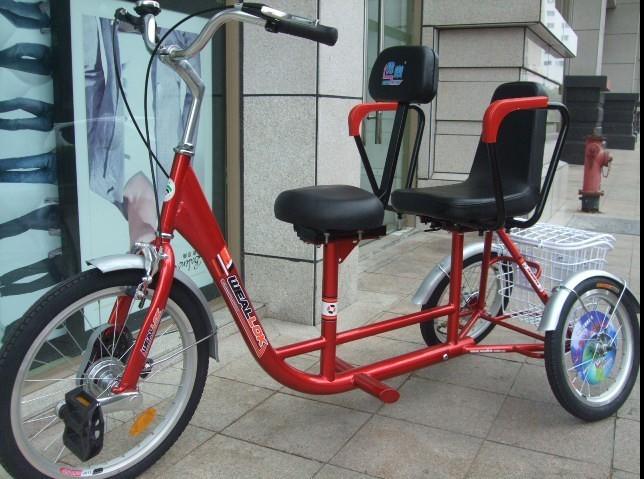 Двухместный трехколесный велосипед для взрослых