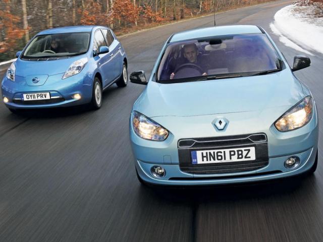 Nissan Leaf vs Renault Fluence ZE - DDrive - сравнение электромобилей