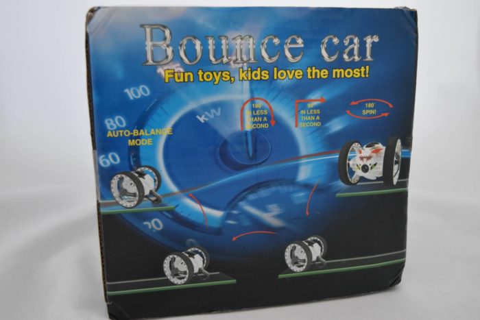 Stunt bounce car