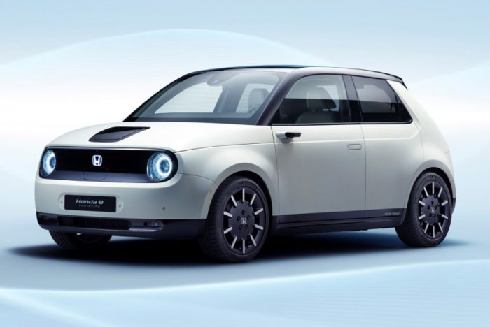 Подробнее о статье Молодежный электрокар из Японии — Honda e Prototype: цена и особенности