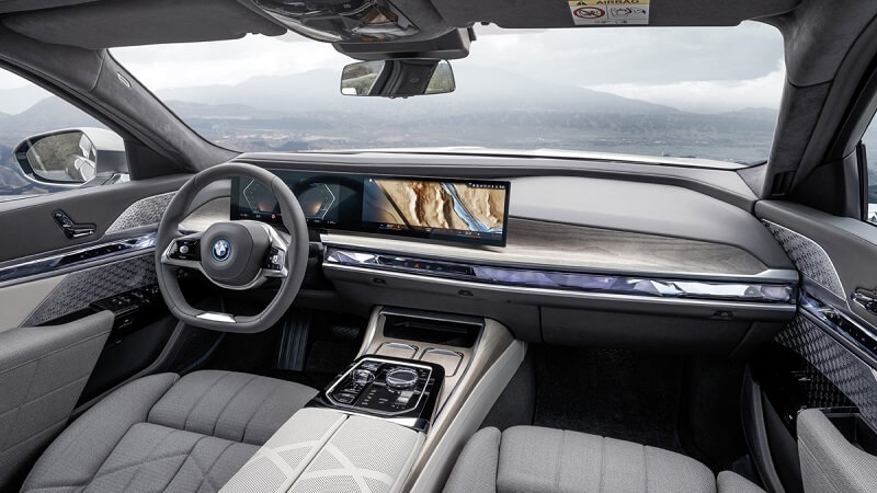 Интерьер BMW i7