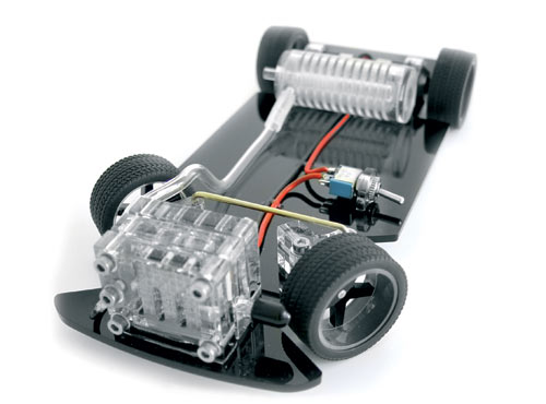 Работающая модель игрушки-электромобиля на водородном топливном элементе