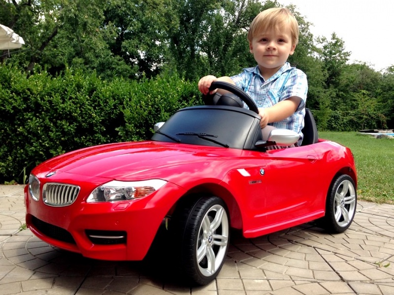 Elektromobil BMW Z4 безопасность