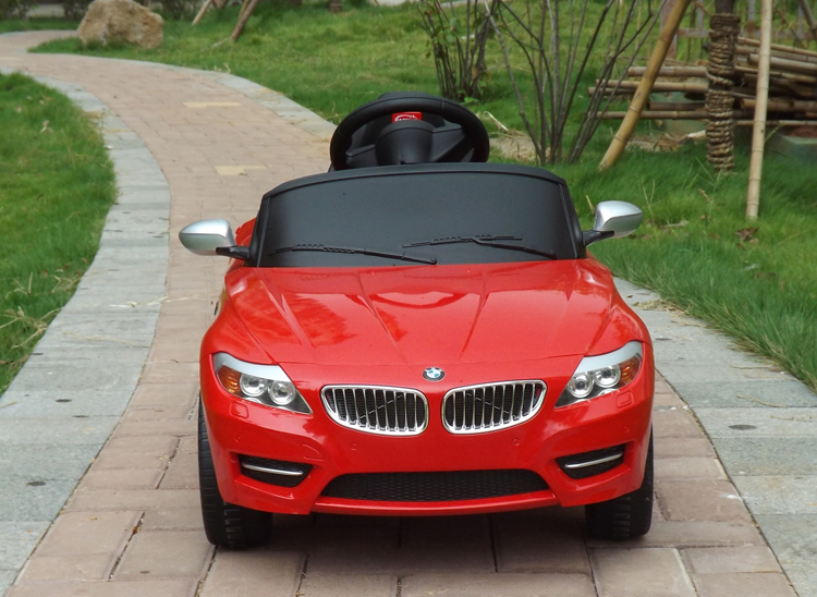 Эргономика электромобиля BMW Z4