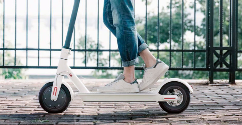 Xiaomi M365 Electric Scooter 
